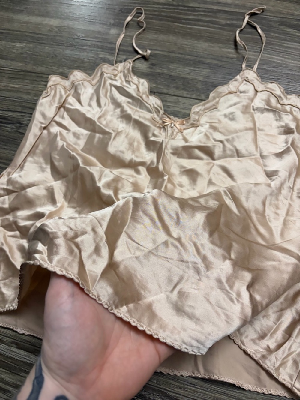70s/80s European Vintage 100% Silk Cami Top w Lace Trim (Cream/Tan) Size S/M - Picture 3 of 9